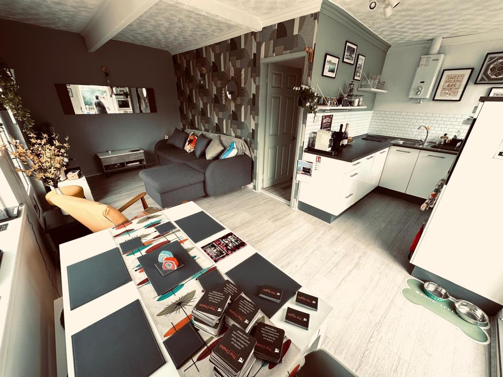 The Chalet By Hip Haus Humberston Екстер'єр фото